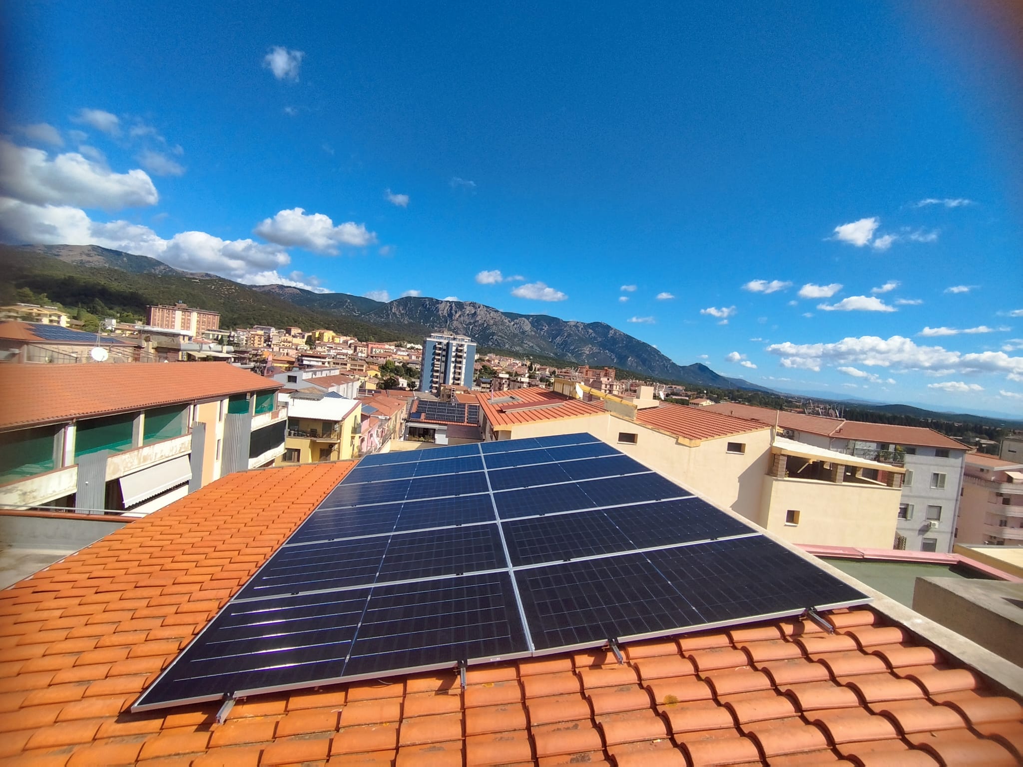 Impianto fotovoltaico residenziale in Sardegna realizzato da Climavolts